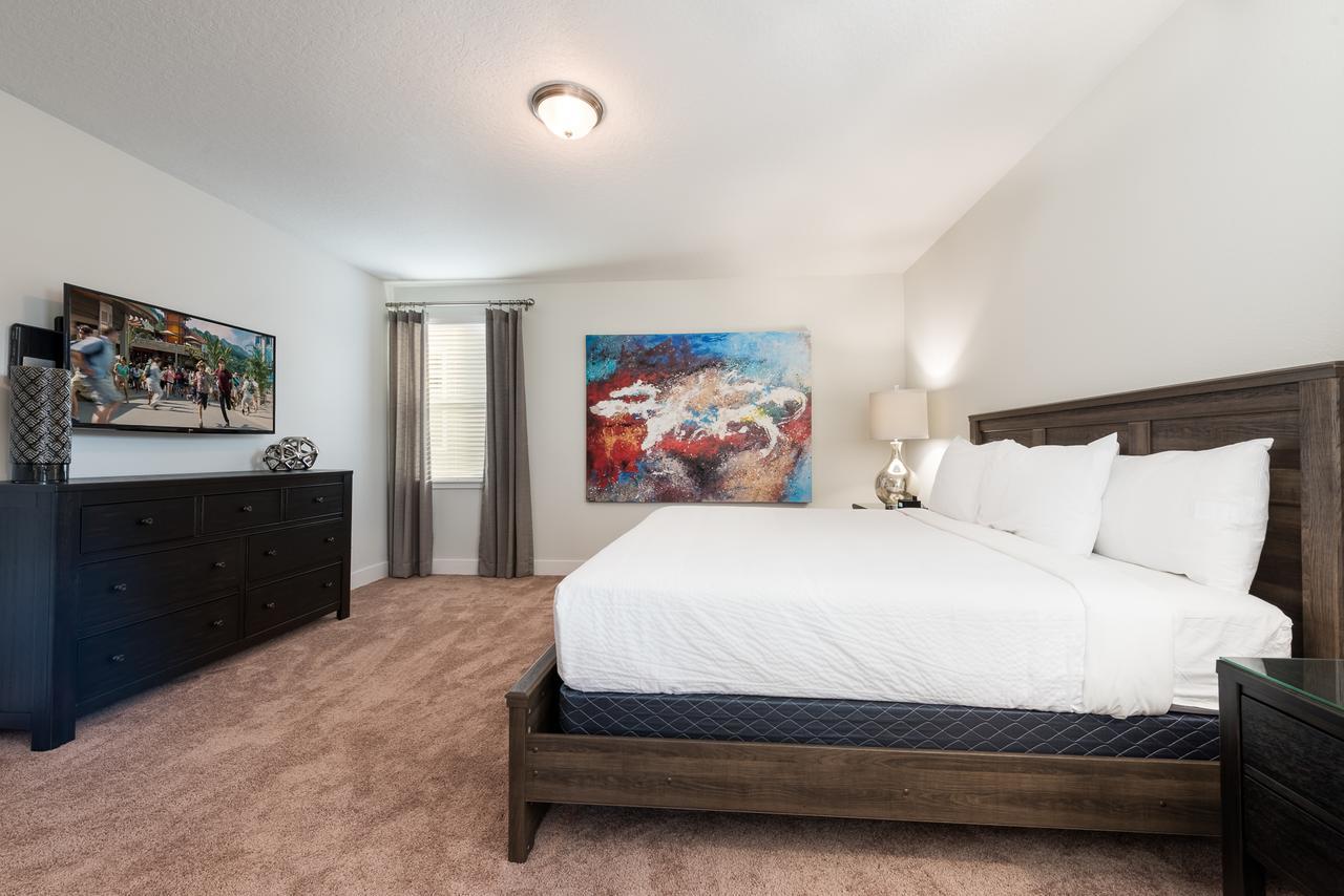 Alluring Home By Rentyl With Private Pool Near Disney - 310P Orlando Exterior photo