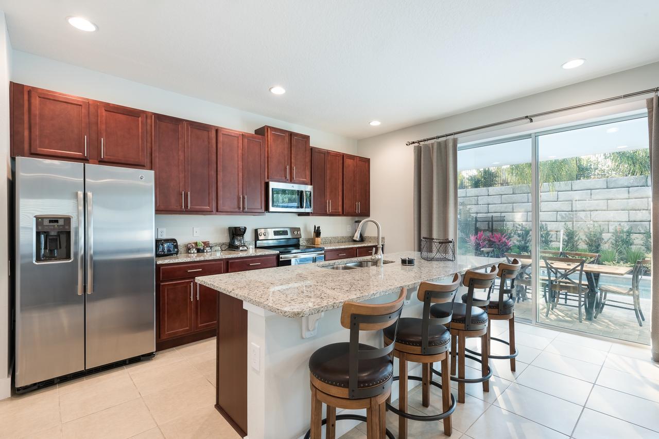 Alluring Home By Rentyl With Private Pool Near Disney - 310P Orlando Exterior photo